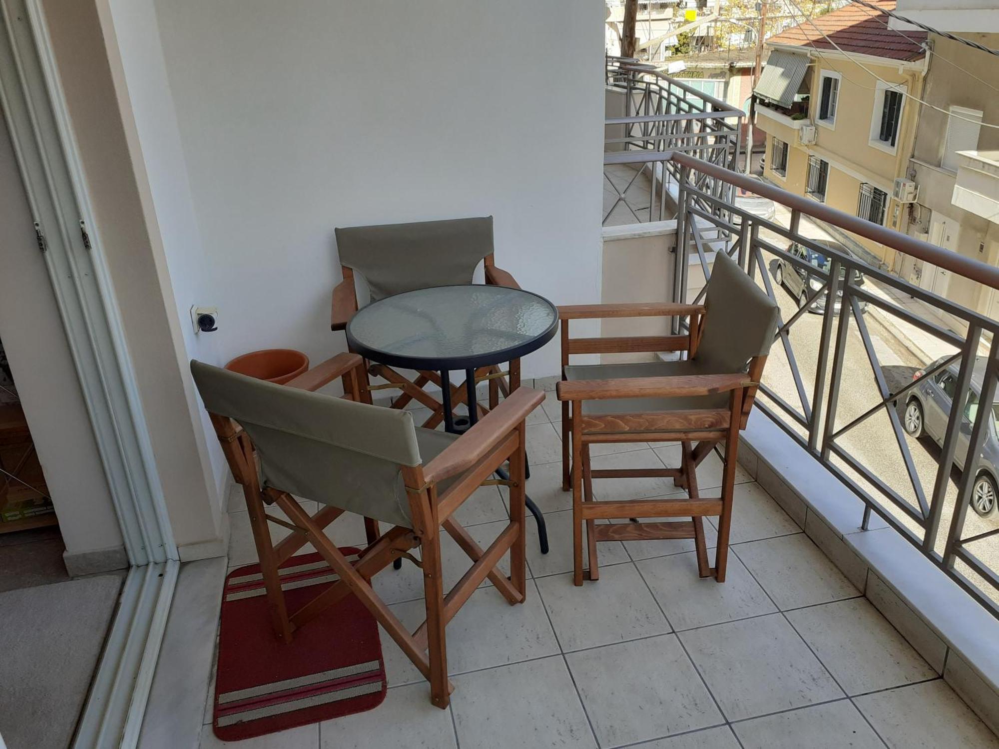 Απέριττον 2 Lägenhet Tríkala Exteriör bild